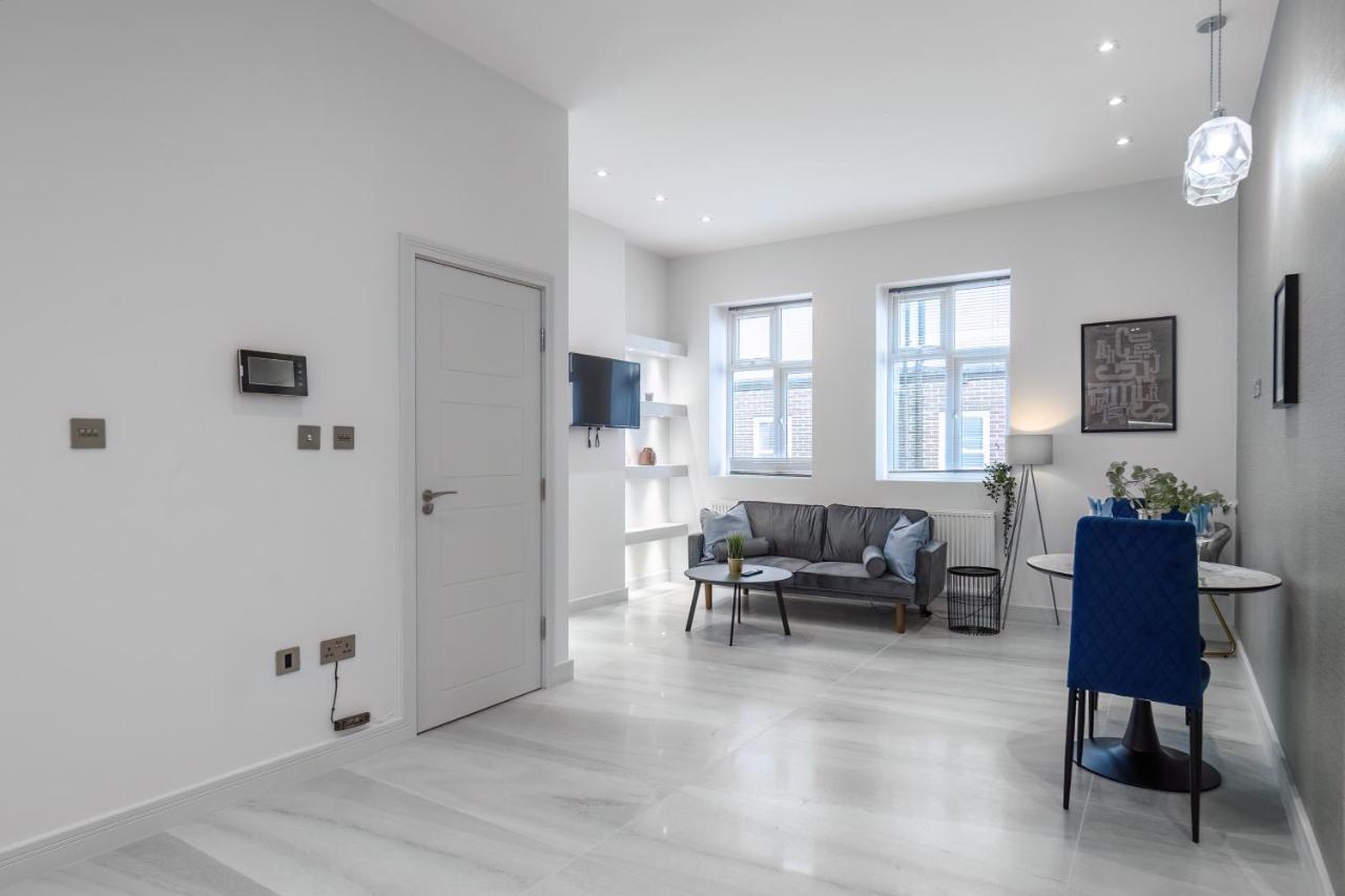 Livestay-Modern & Stylish Apartments In 디드코트 외부 사진