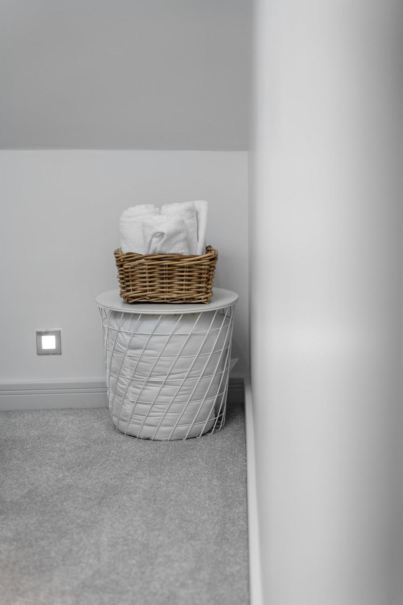 Livestay-Modern & Stylish Apartments In 디드코트 외부 사진